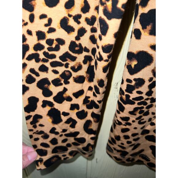 Isaac Mizrahi Live Top Womens Large Stretch Leopard Blouse Swing Tunic Classy - Picture 7 of 11